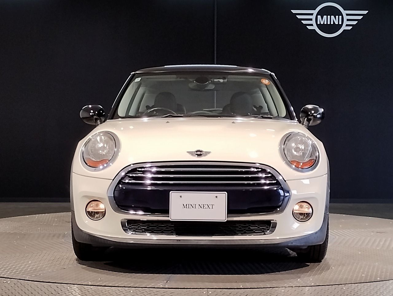 F56 COOPER D (AT)