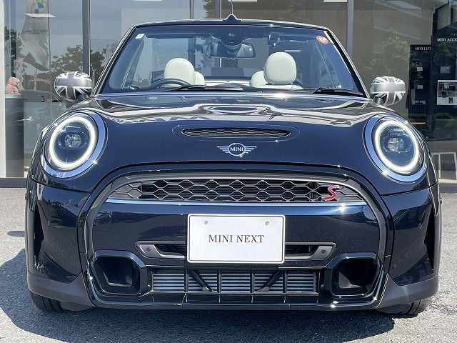 MINI Cooper S Convertible RHD