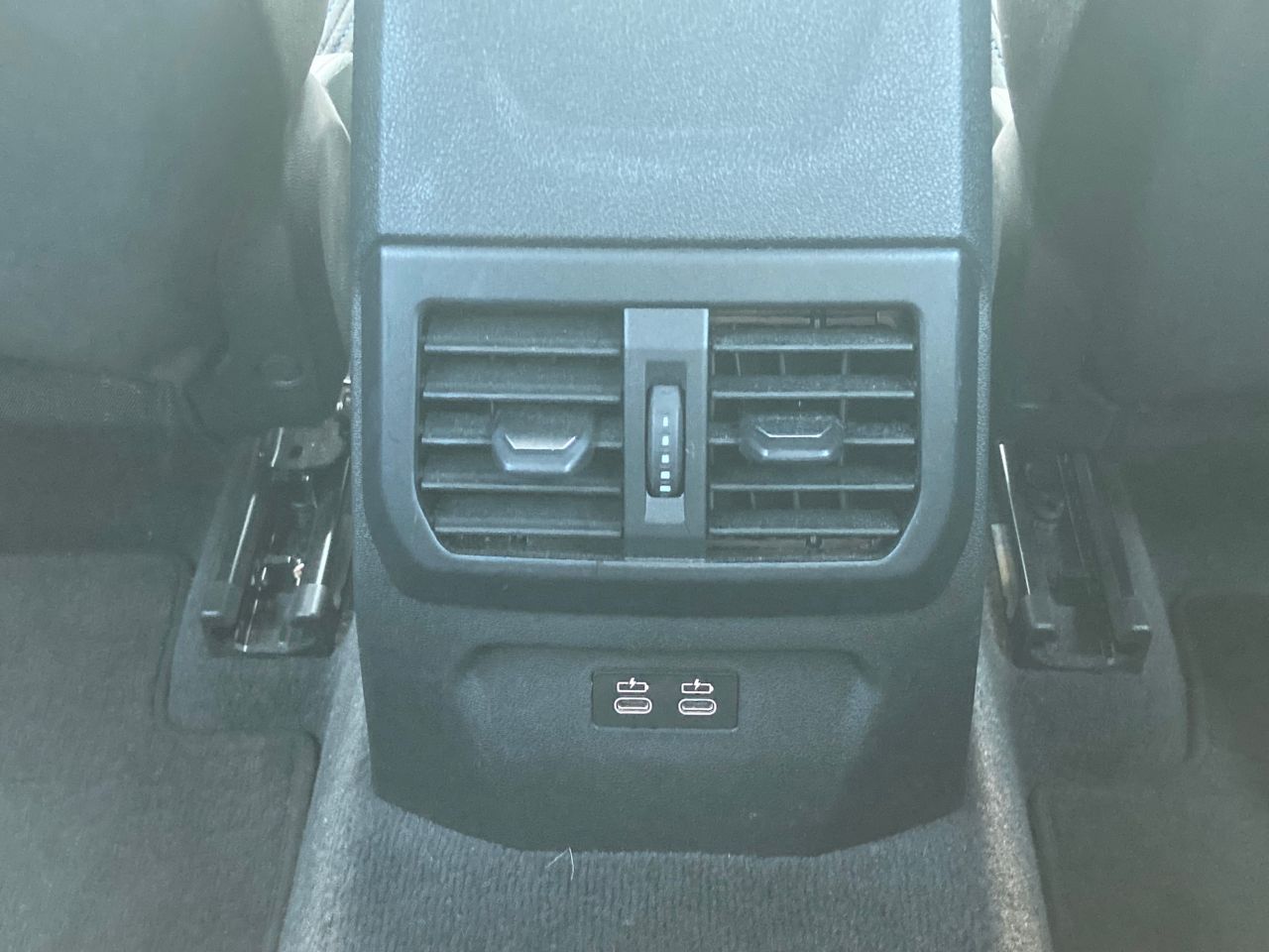 F40 118d Sports Hatch 5-door B47 2.0d