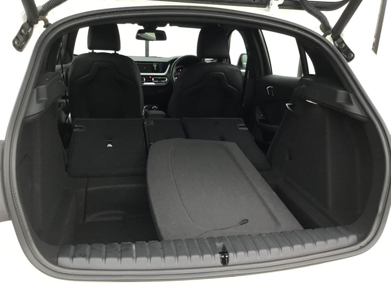 F40 118d Sports Hatch 5-door B47 2.0d