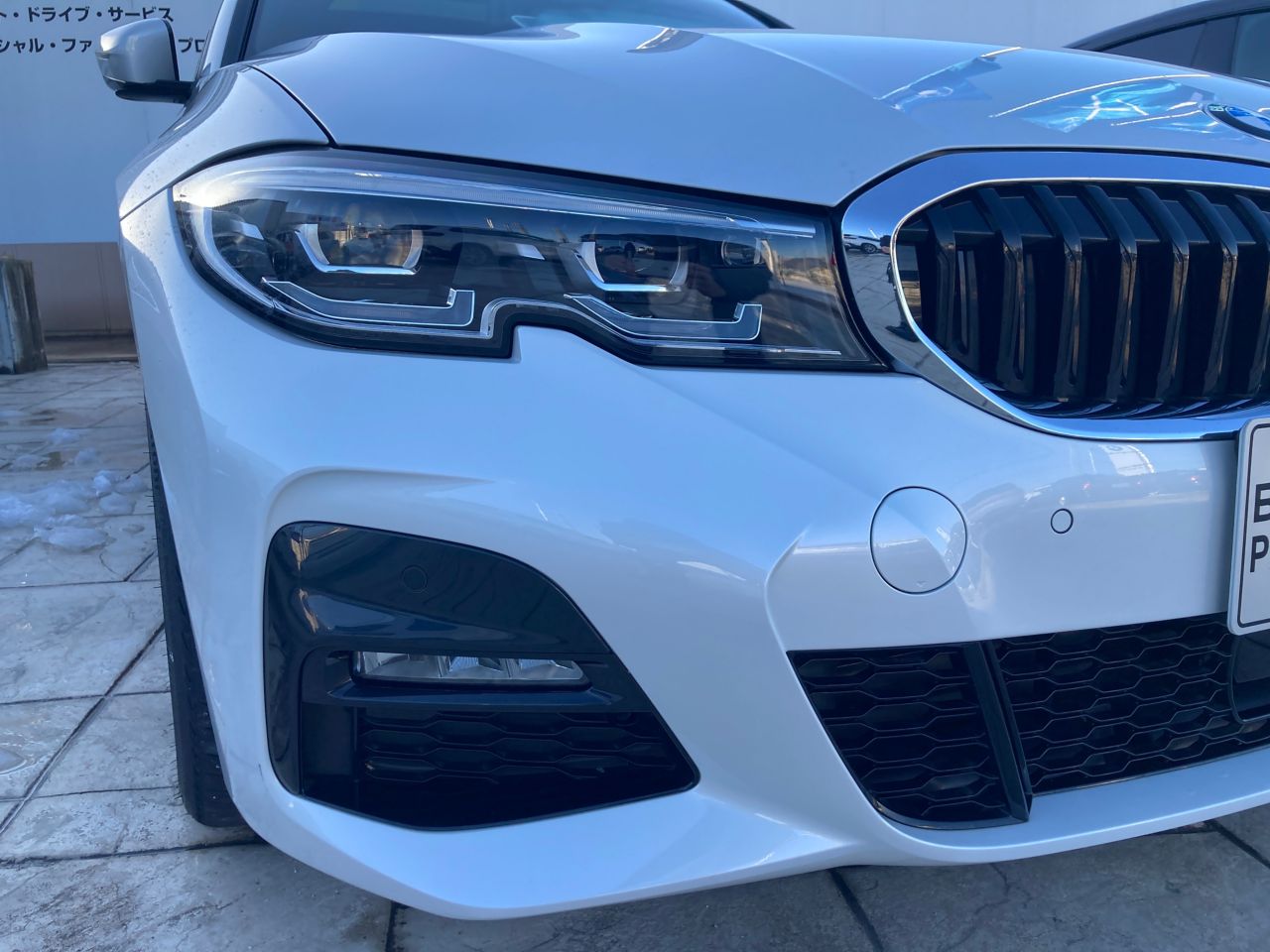 G21 320i RHD