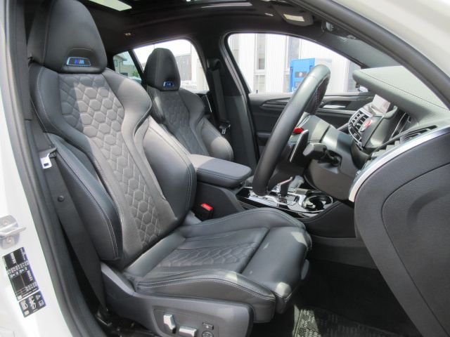X4 M RHD