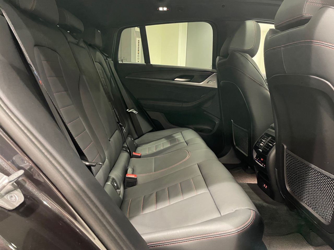 X4 xDrive20d RHD