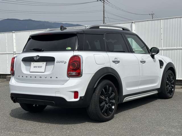 MINI CROSSOVER COOPER D
