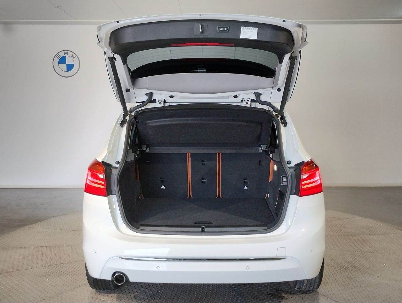 218I ACTIVE TOURER RHD