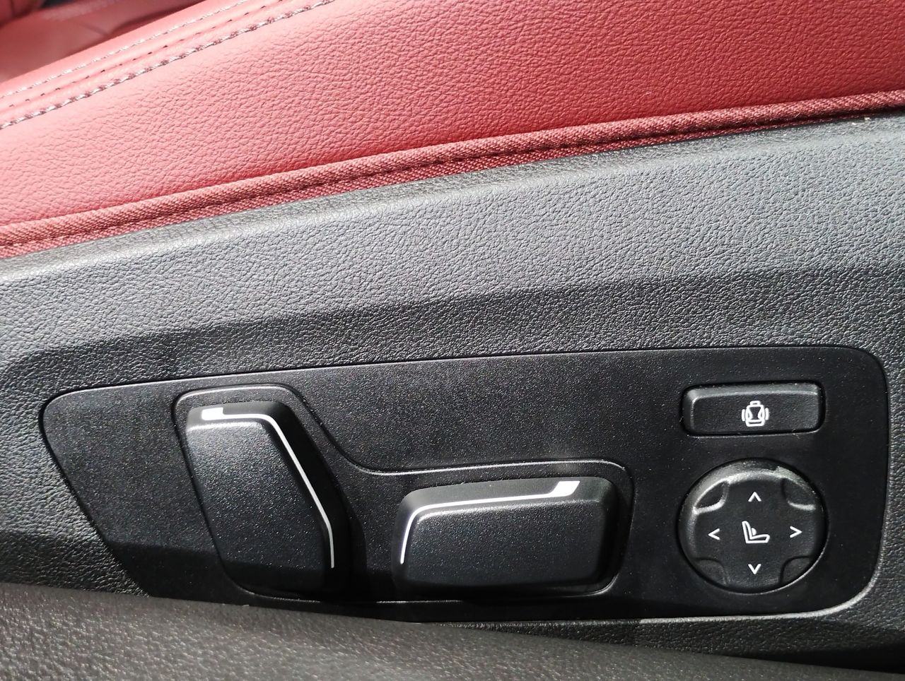G42 220i Coupe