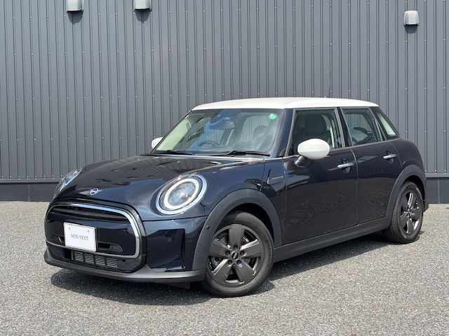 MINI COOPER D 5 DOOR.