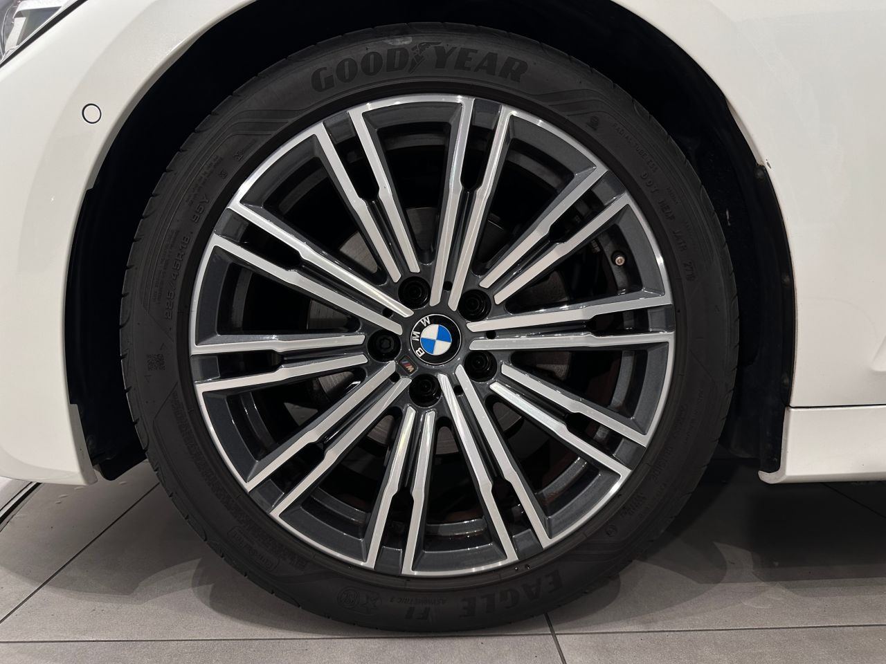 G20 320i Saloon RHD TU