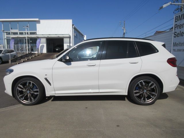 G01 X3 M40i RHD ZA