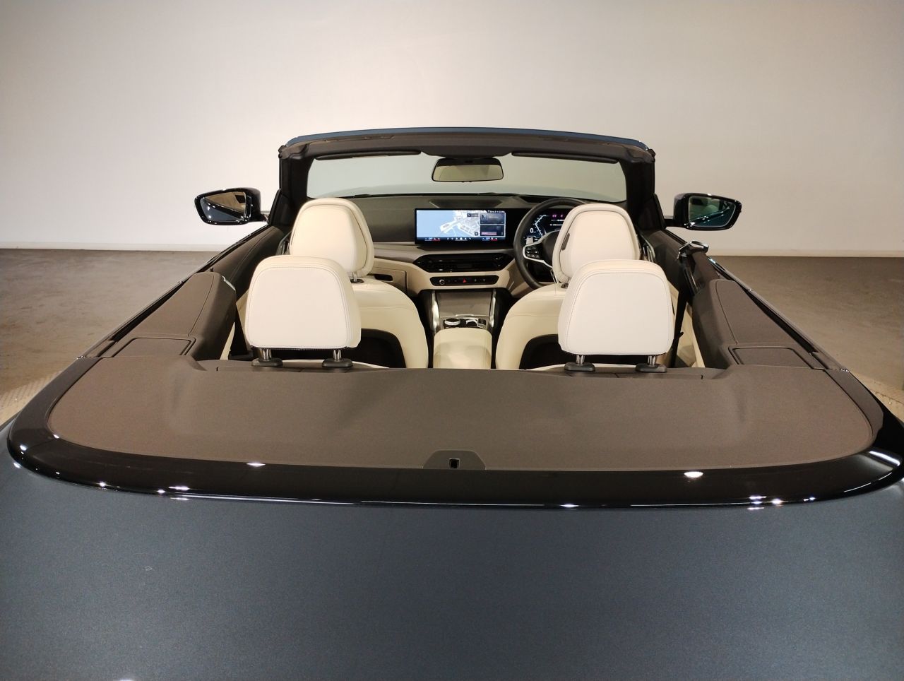 G** 4**i C********** B** 2**i RHD