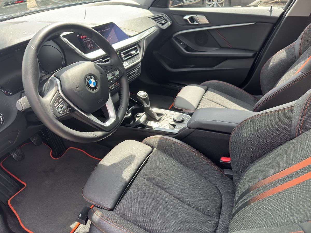 BMW 118