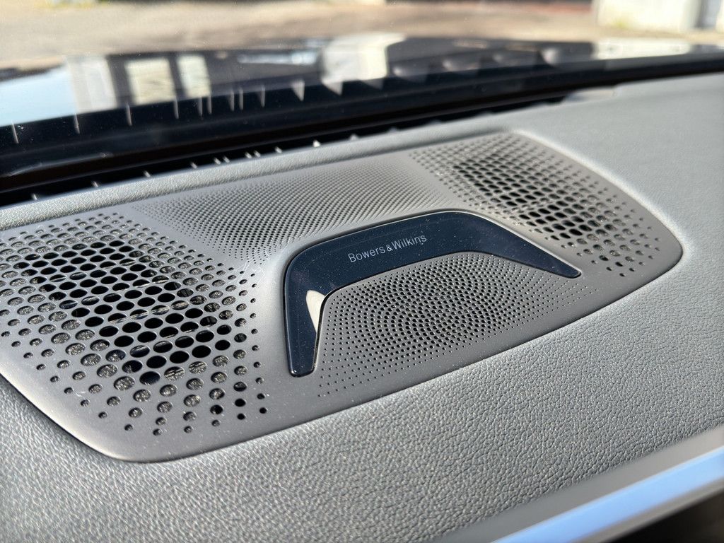 BMW 740