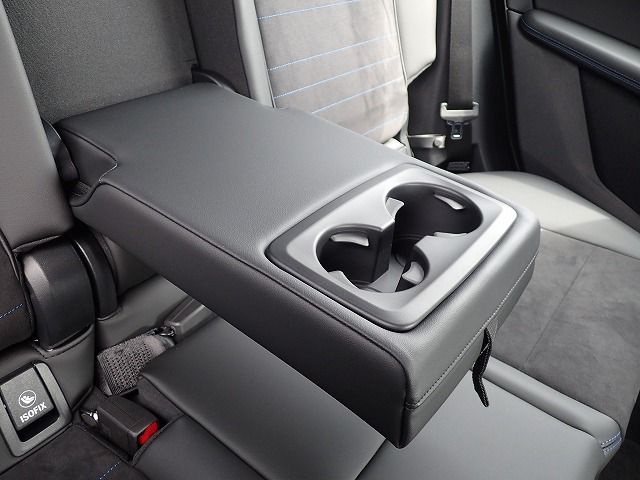U06 218d Active Tourer B47 2.0d