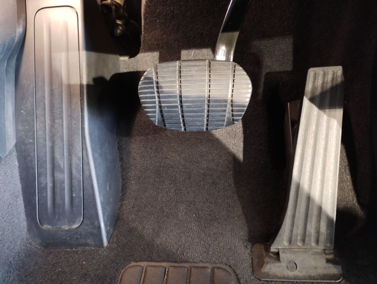 F39 X2 sDrive18i B38 1.5i SAC