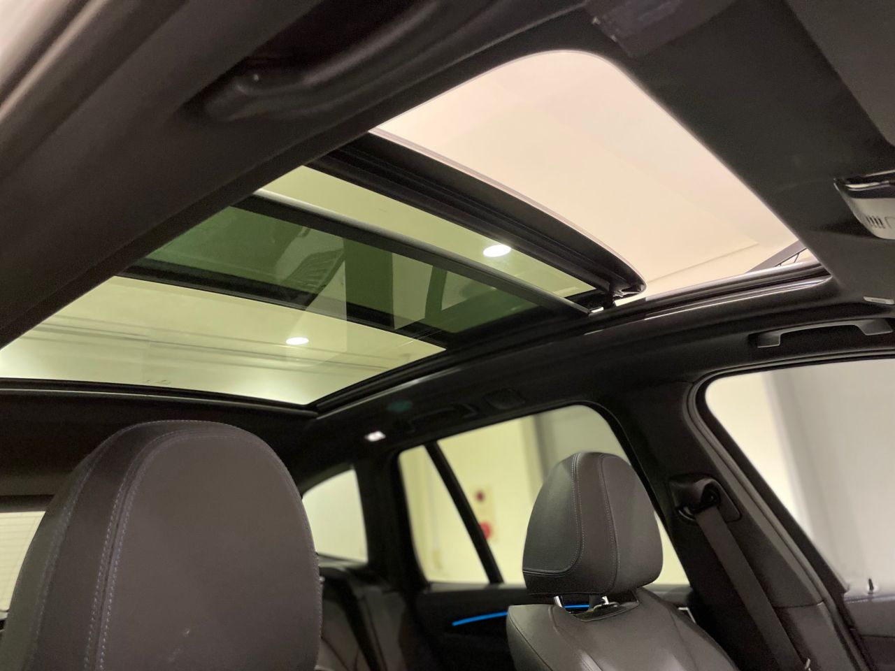 G08 iX3 BEV RHD