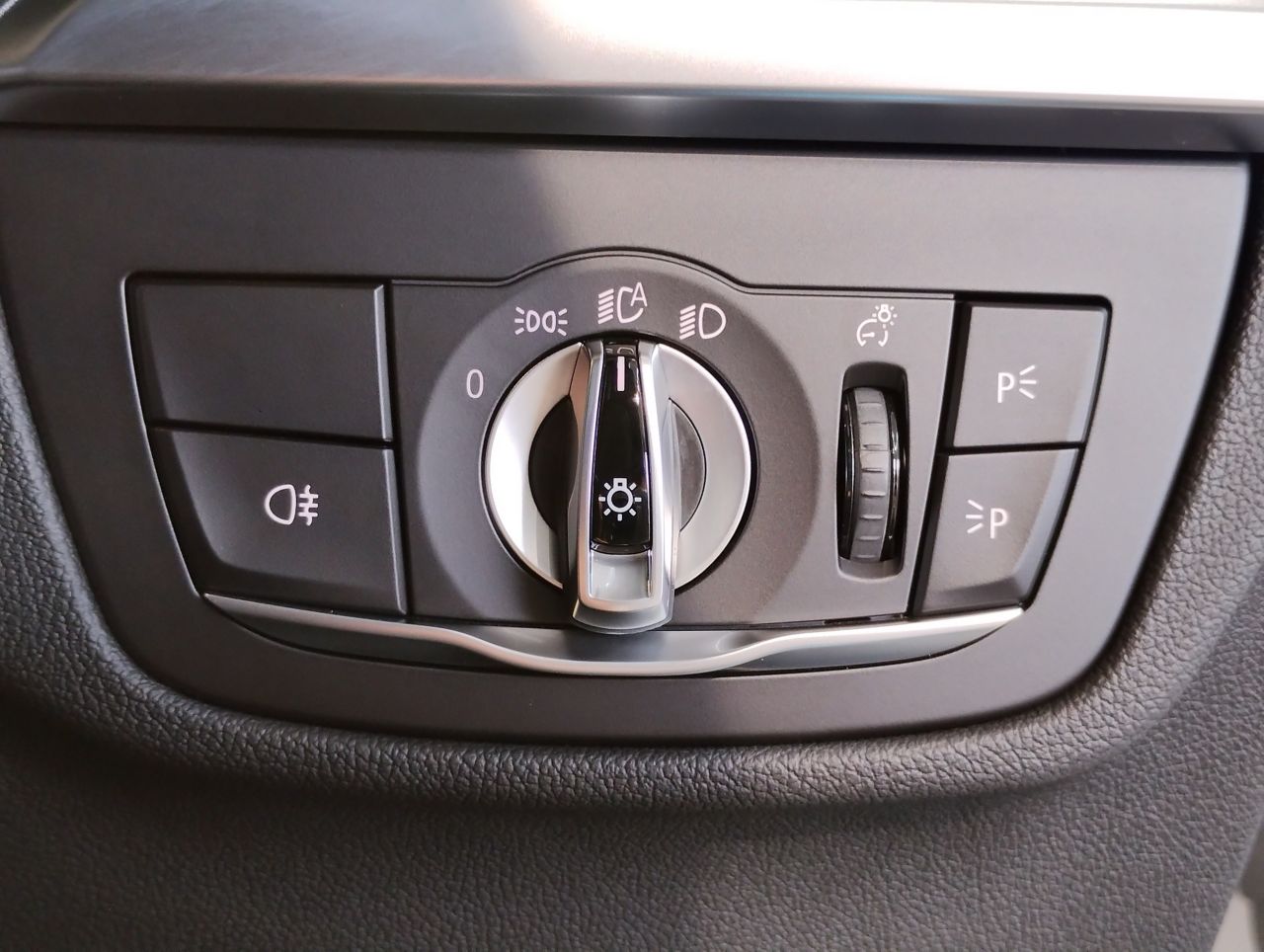 G01 X3 xDrive20d RHD ZA LCI