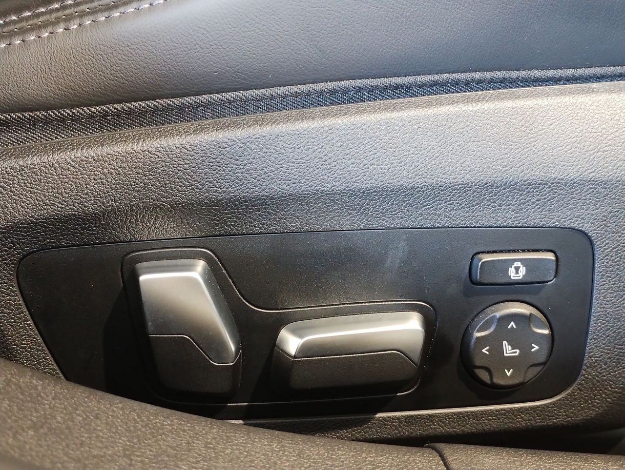 G80 M3 Competition M xDrive Saloon RHD