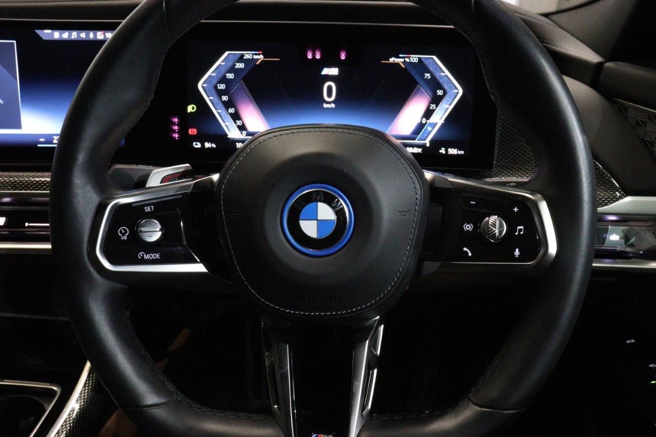 i7 xDrive60 Sedan RHD