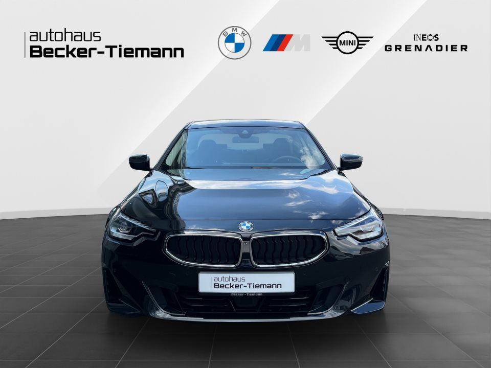 BMW 218