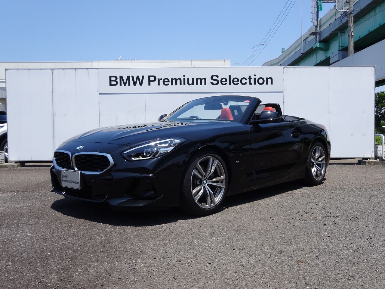 G29 z4 sDrive20i RHD