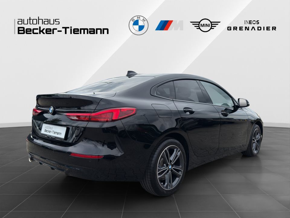 BMW 218
