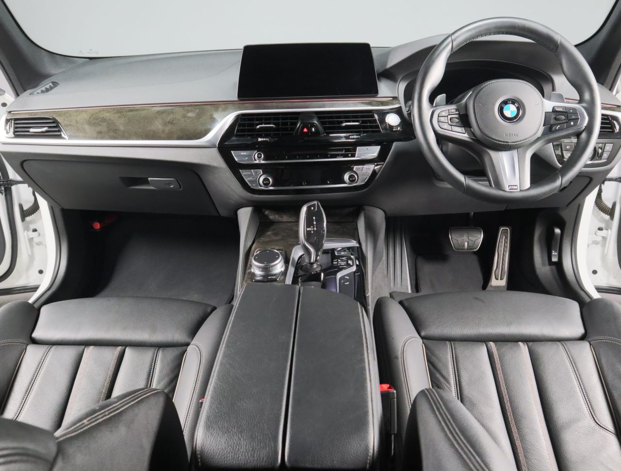 G31 530i SE Touring B48 2.0i
