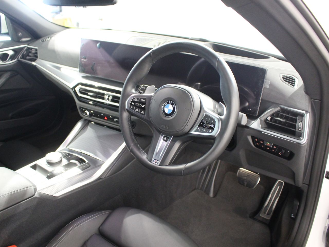G23 420i Convertible RHD