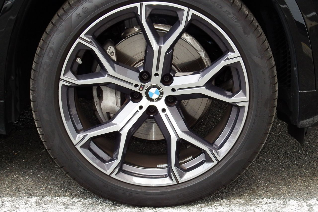 X5 xDrive40d RHD