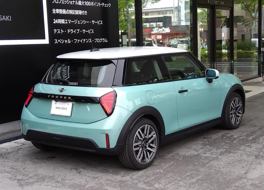 F66 MINI Cooper C 3Dr