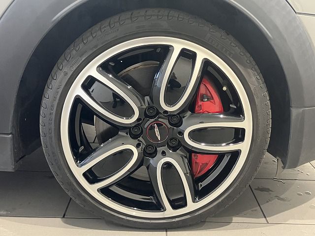 MINI JCW ｺﾝﾊﾞｰﾁﾌﾞﾙ