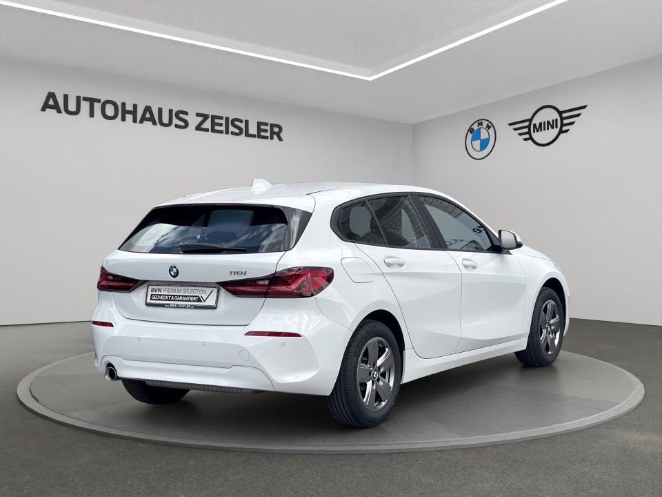 BMW 118