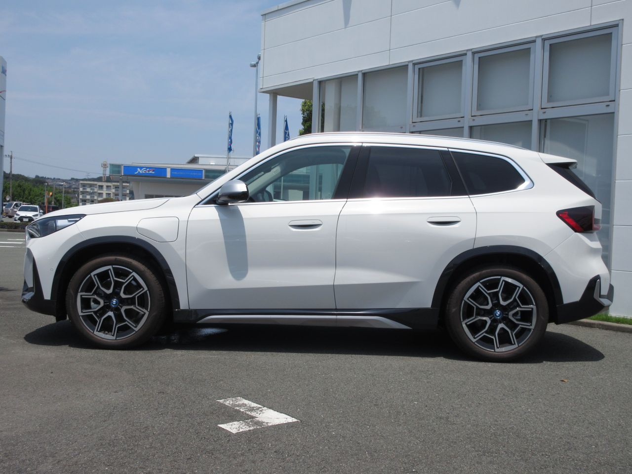 U11 iX1 xDrive30