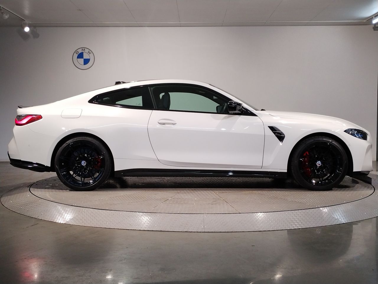 G82 M4 Competition M xDrive Coupe RHD