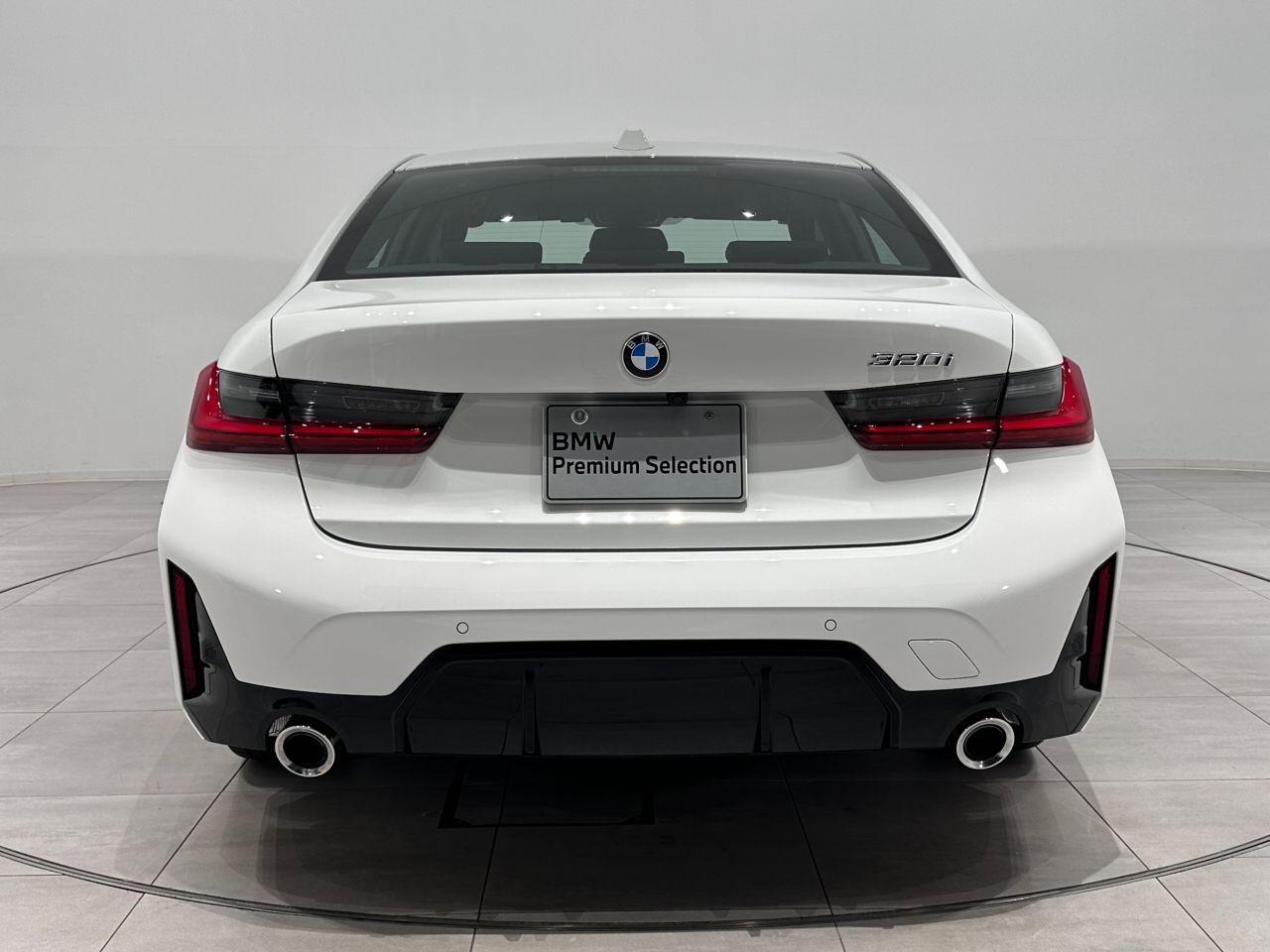 G20 320i Saloon LCI RHD MX