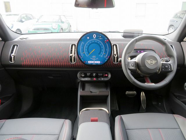 U25 MINI John Cooper Works Countryman ALL4