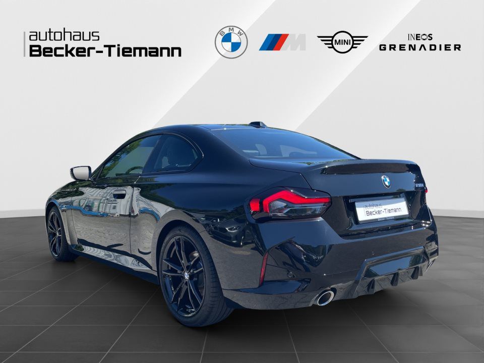 BMW 218