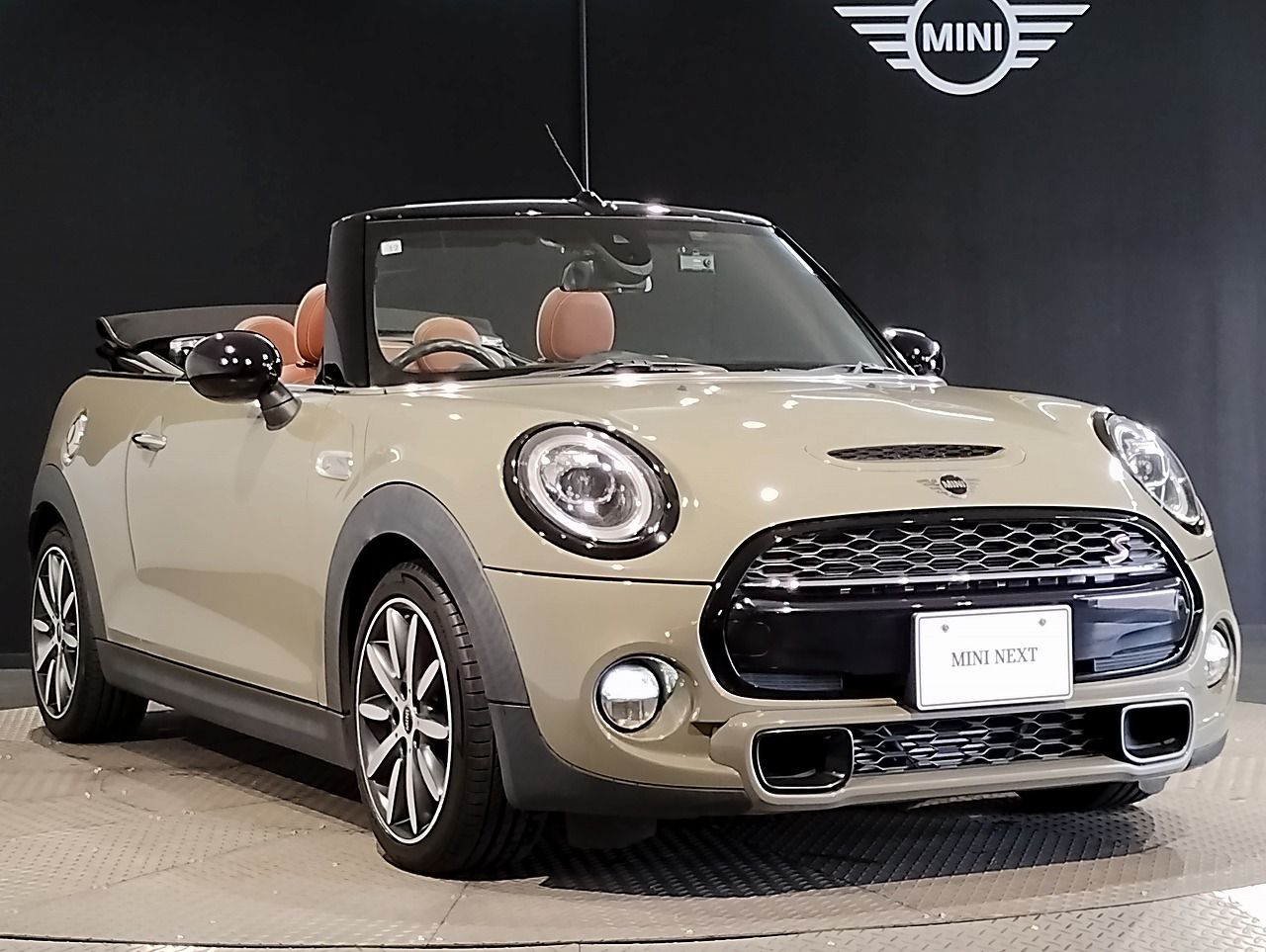 F57 MINI Cooper S Convertible LCI