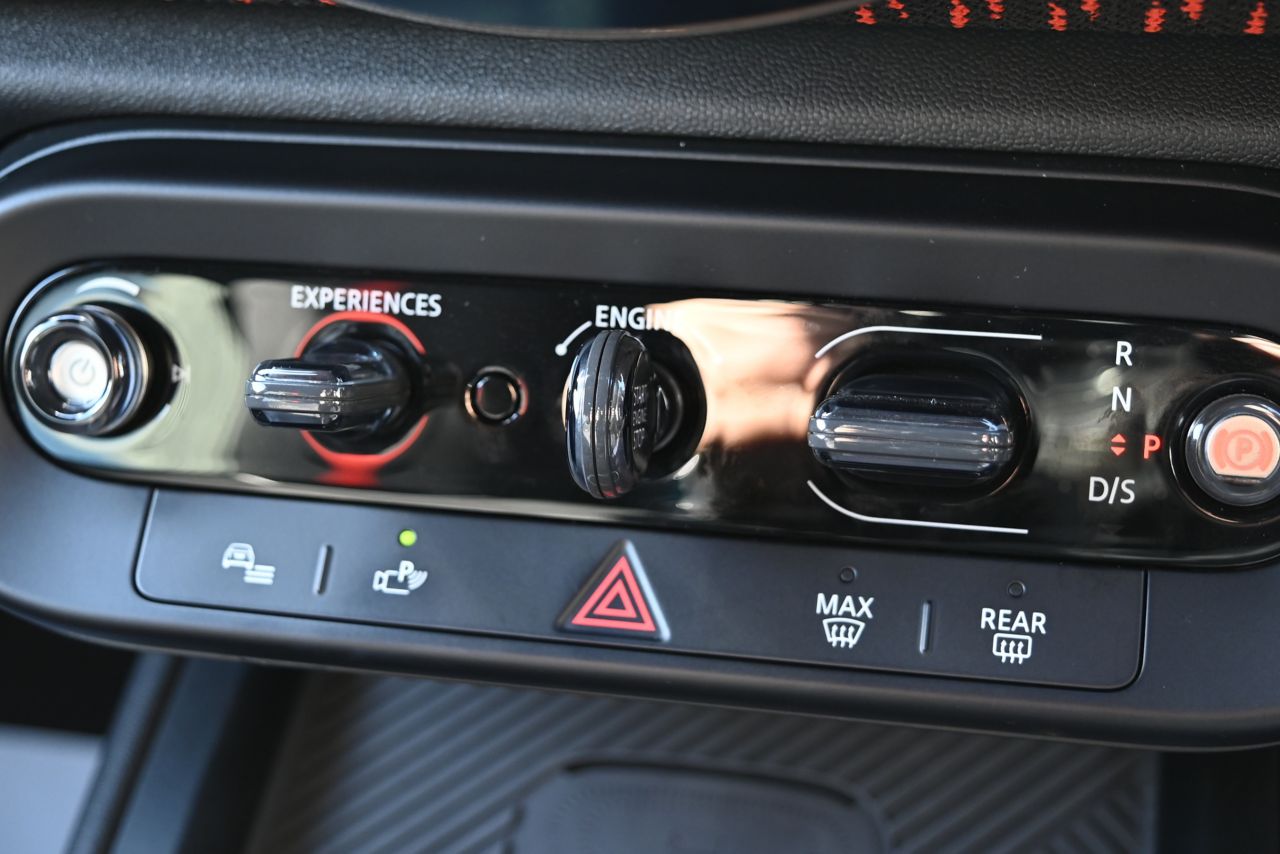 U25 MINI John Cooper Works Countryman ALL4