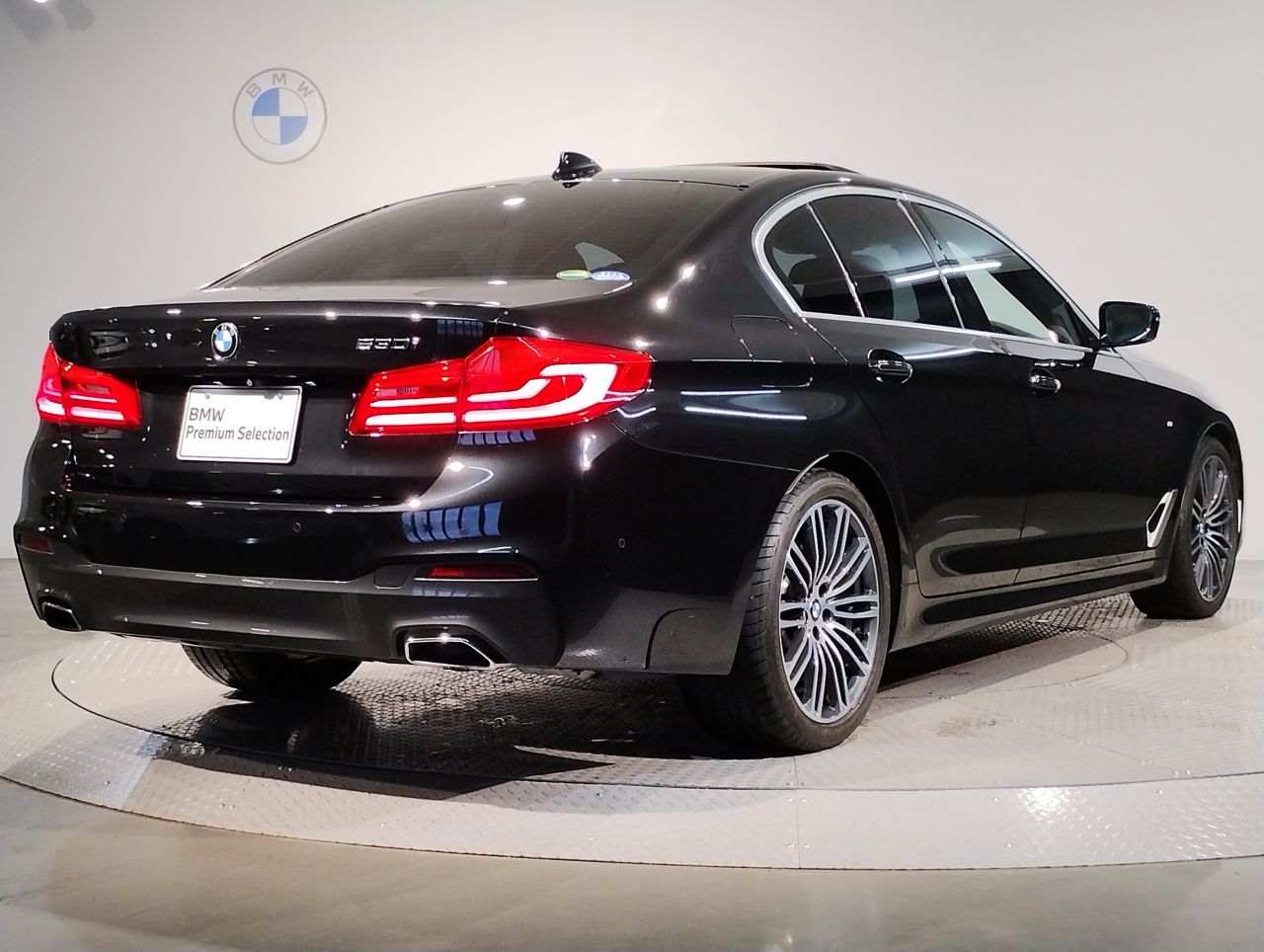 530I