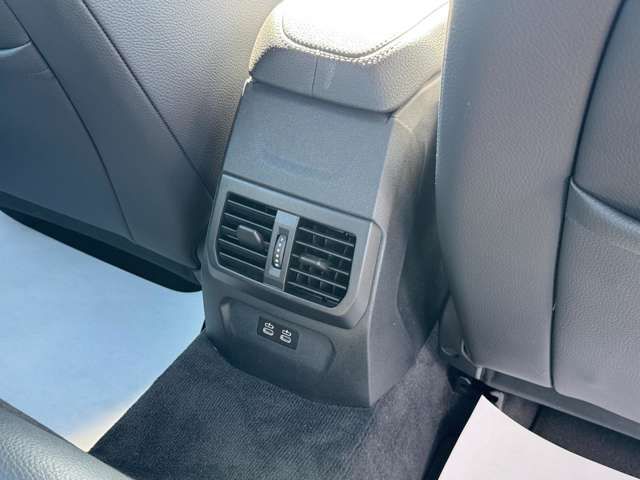 F4* **35i xDrive **** ***** B48 2.0i