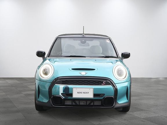 MINI Cooper S Convertible RHD