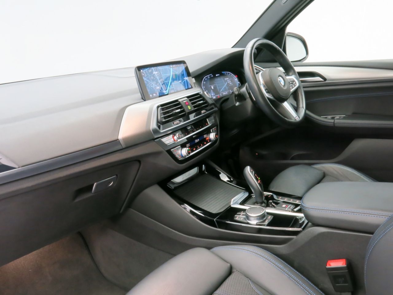 X3 xDrive30e RHD