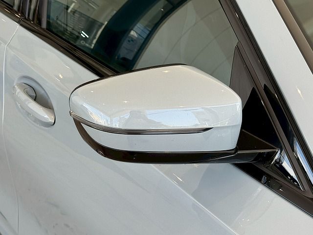 320d xDrive Berline RHD