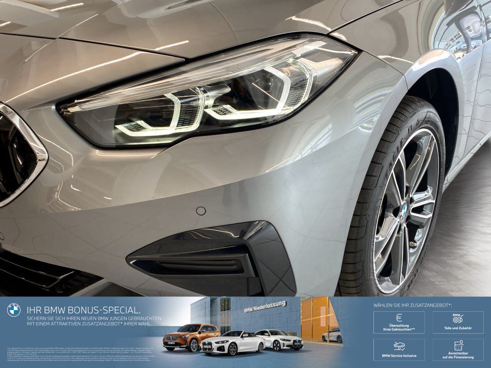 BMW 218