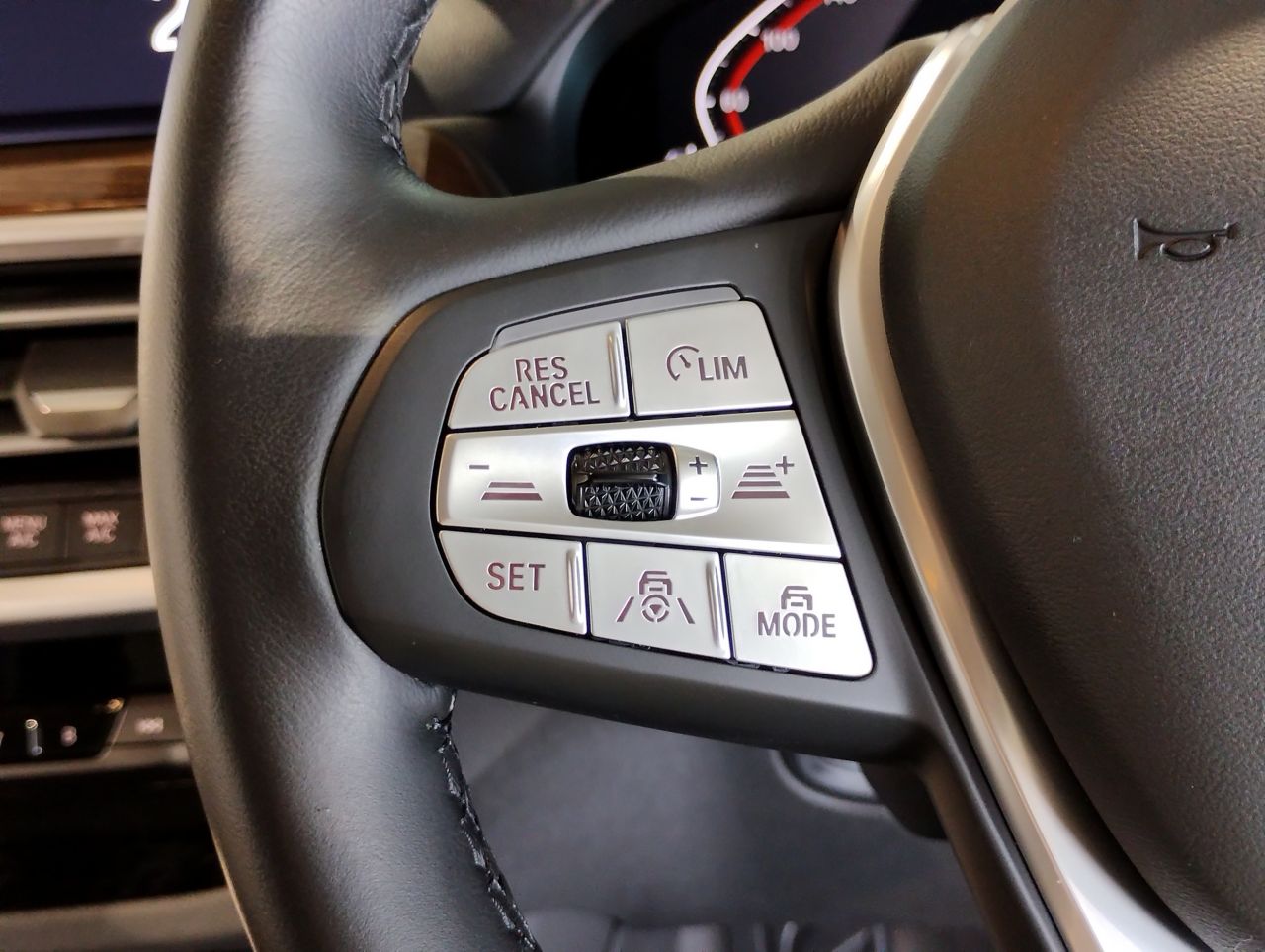G01 X3 xDrive20d RHD ZA LCI