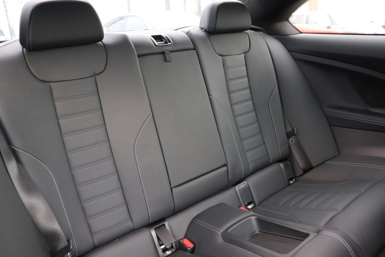 M240i xDrive Coupé RHD