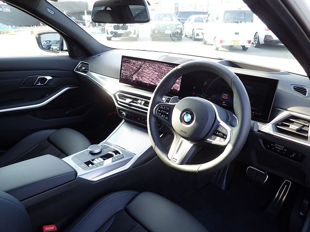 G20 320i Saloon LCI RHD MX
