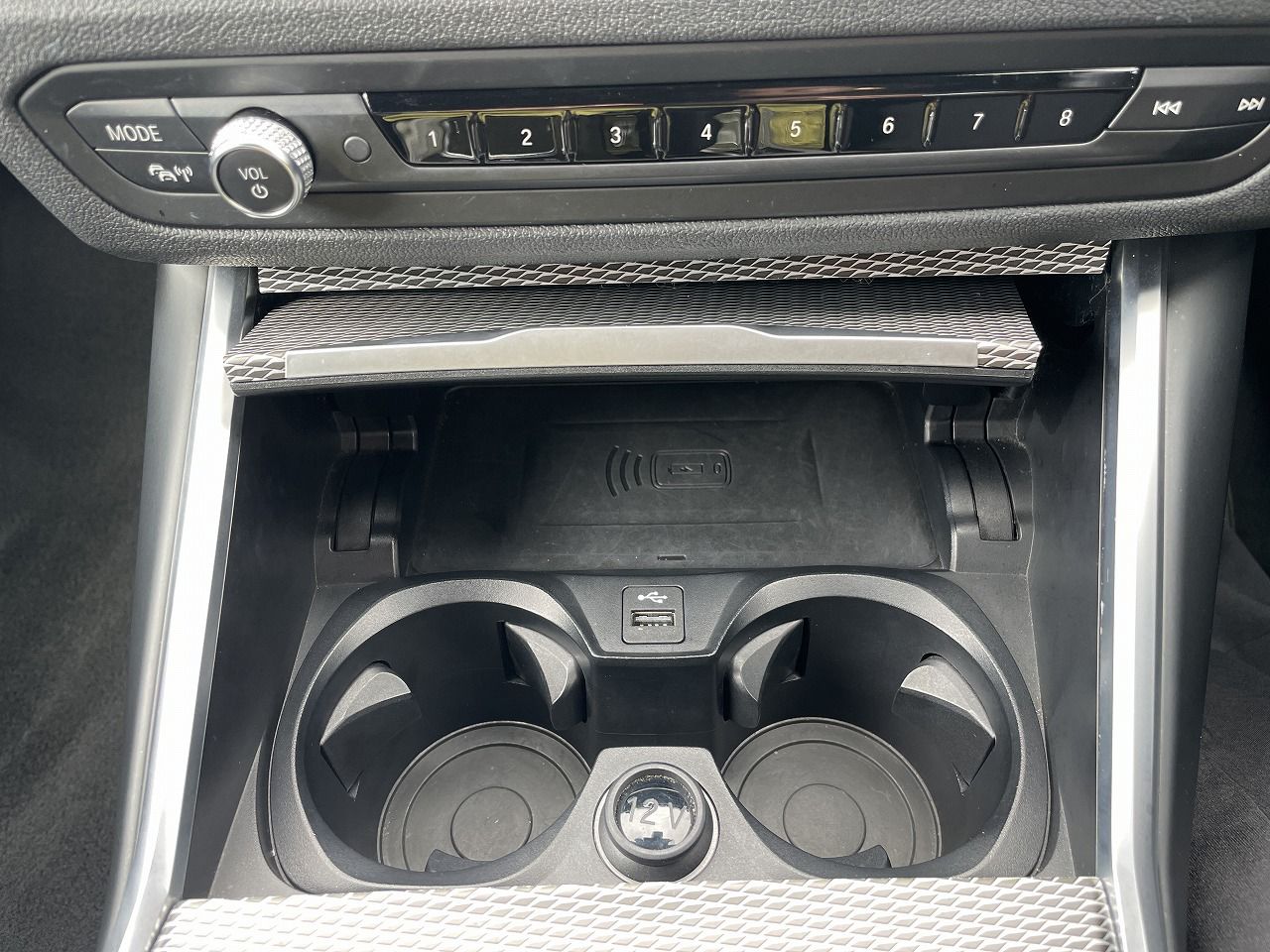 G20 320d xDrive RHD Saloon