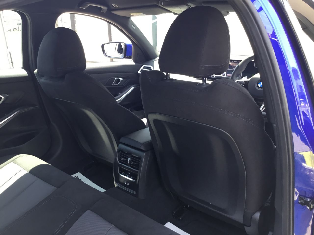 320d xDrive Berline RHD
