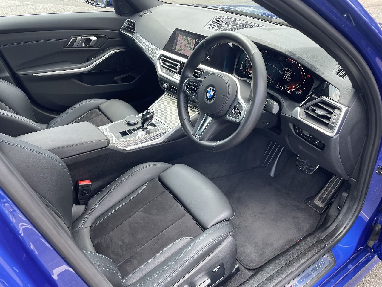 G20 320i Saloon RHD TU